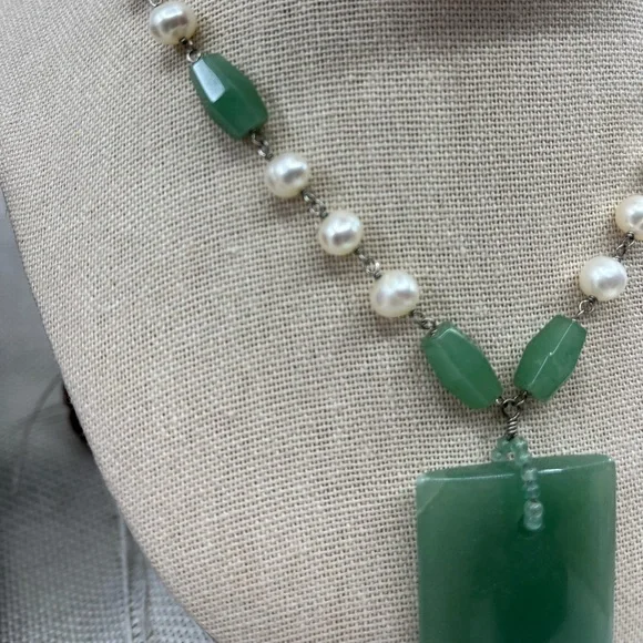 Vintage Green Jade & Pearl Sterling Silver Pendant Necklace 16" - Picture 5 of 17